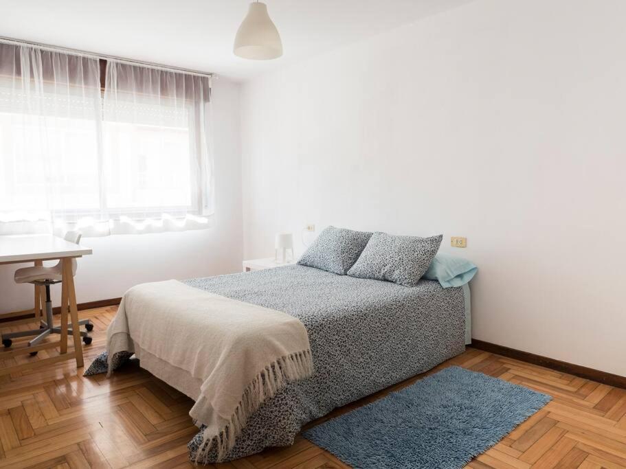 Piso Luminoso En El Centro De Vigo Para 8 Personas ภายนอก รูปภาพ